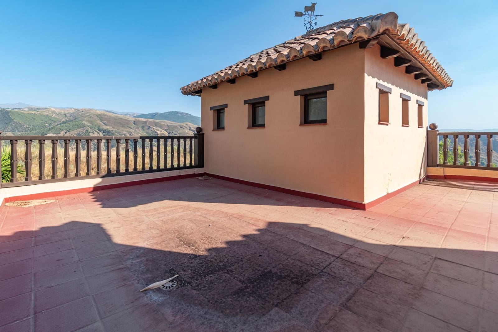 4 sypialnia Willa na sprzedaż w Cenes de la Vega z basenem garażem - 890 000 € (Ref: 9675009)