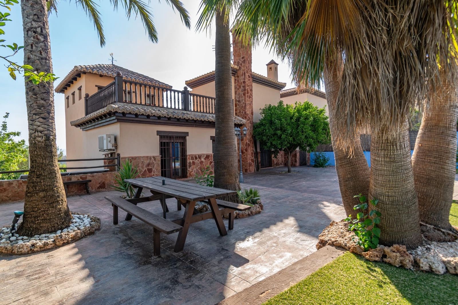 4 sypialnia Willa na sprzedaż w Cenes de la Vega z basenem garażem - 890 000 € (Ref: 9675009)