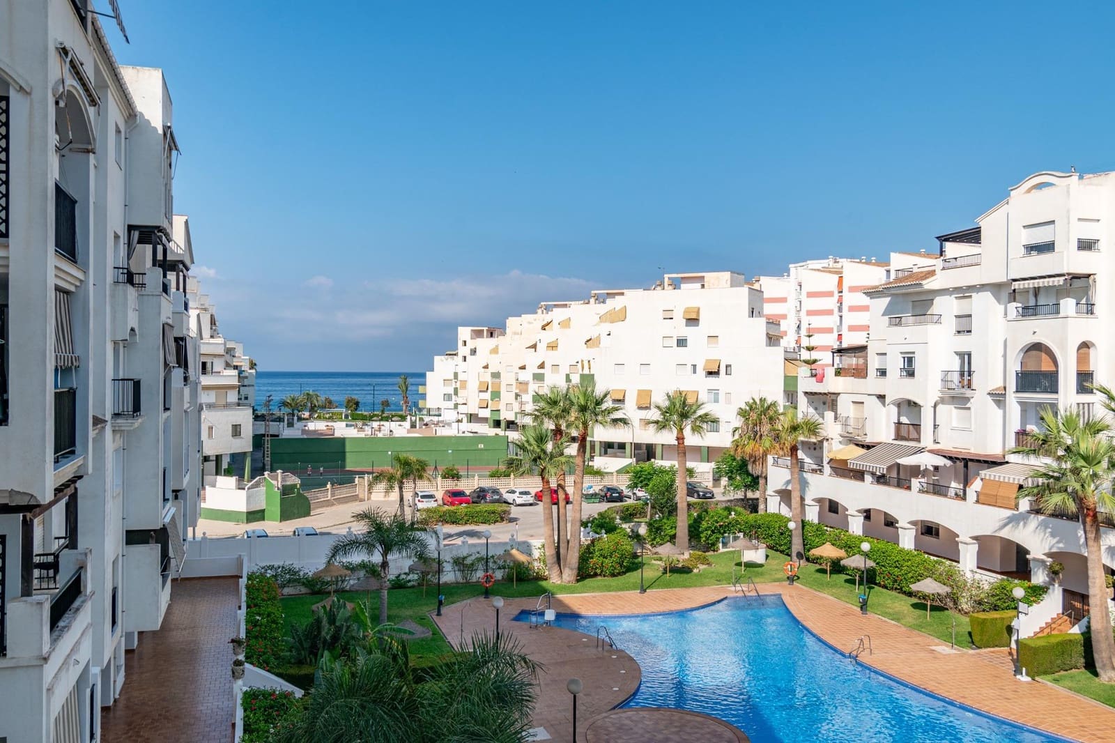 3 bedroom Flat for sale in Salobrena with garage - € 320,000 (Ref: 9675011)