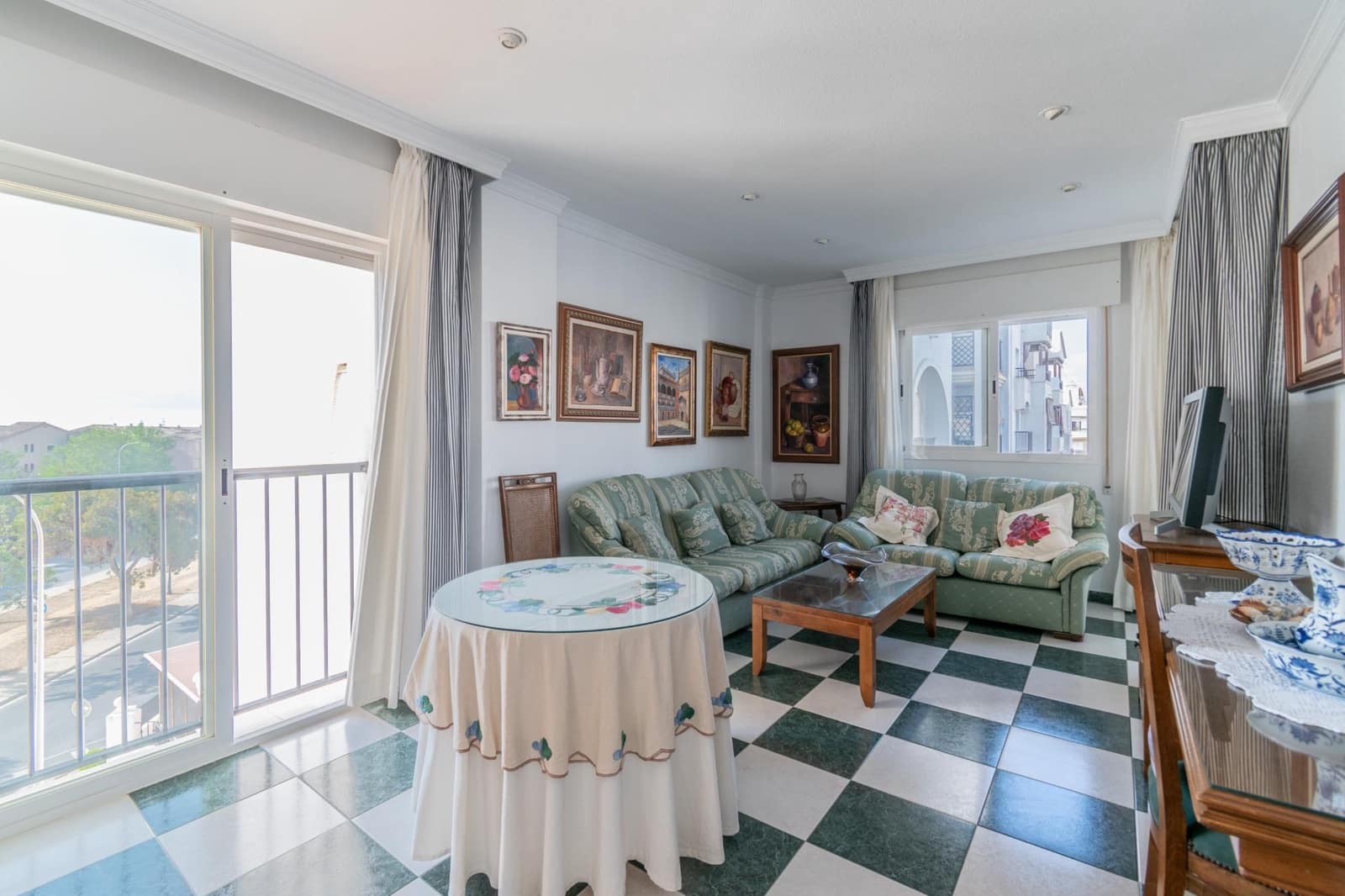 3 bedroom Flat for sale in Salobrena with garage - € 320,000 (Ref: 9675011)