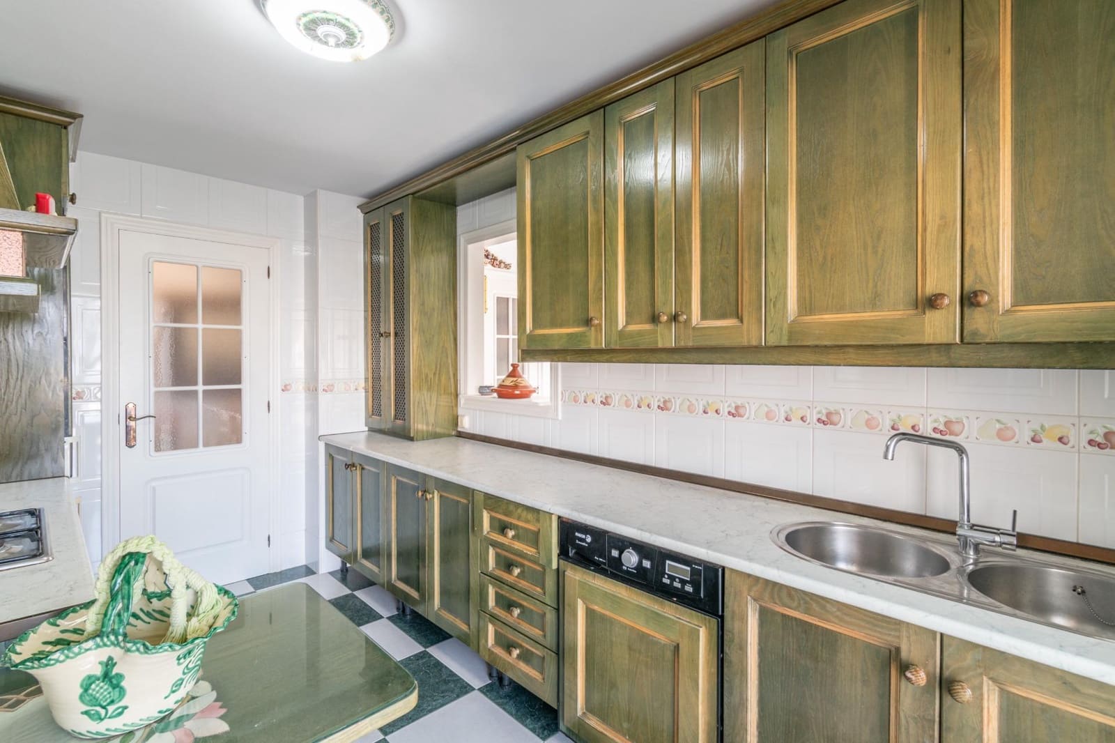 3 bedroom Flat for sale in Salobrena with garage - € 320,000 (Ref: 9675011)