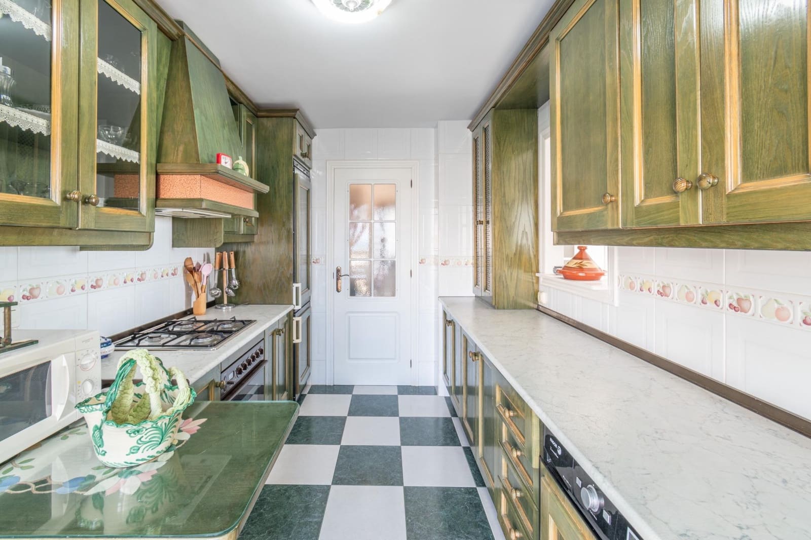 3 bedroom Flat for sale in Salobrena with garage - € 320,000 (Ref: 9675011)