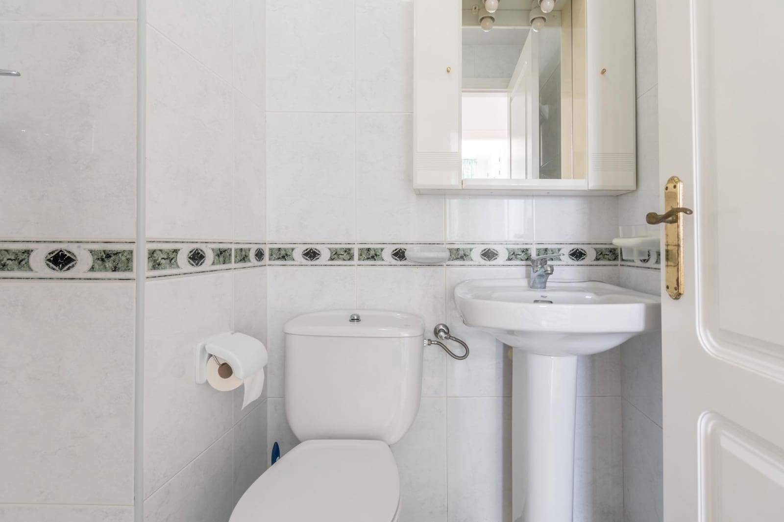 3 bedroom Flat for sale in Salobrena with garage - € 320,000 (Ref: 9675011)