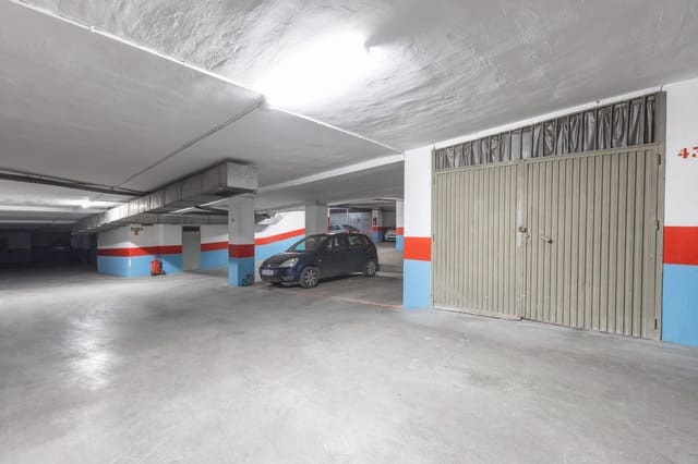 Garage for sale in Figares, Granada city - € 39,000 (Ref: 9675012)