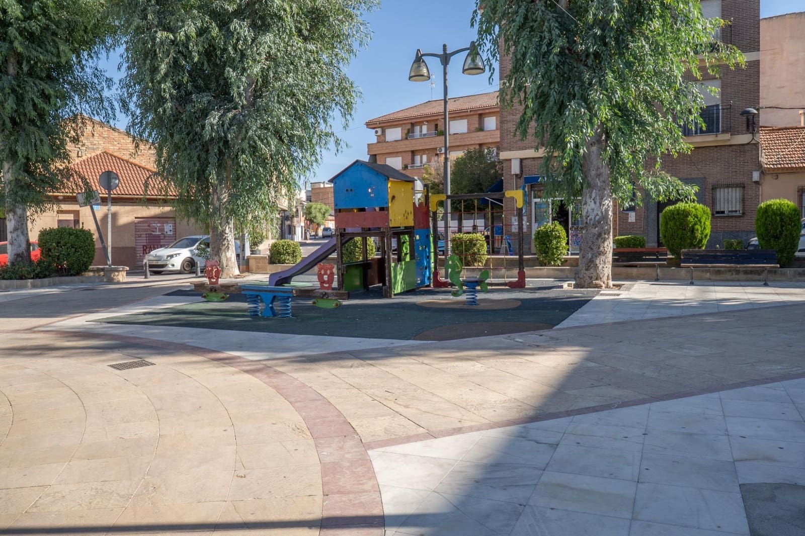 Działka budowlana na sprzedaż w Armilla - 155 000 € (Ref: 9675013)