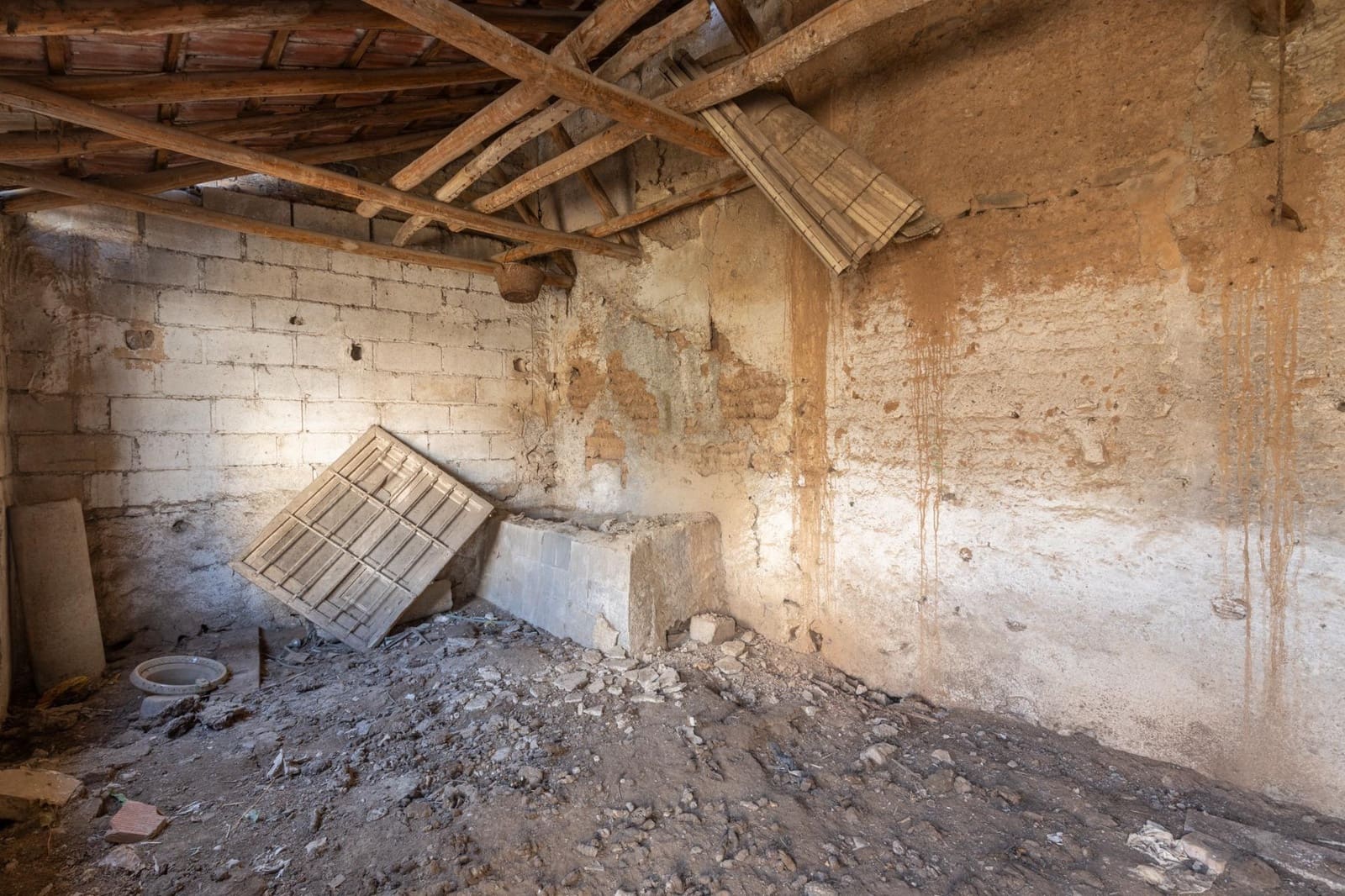 3 makuuhuone Maalaistalo myytävänä paikassa Atarfe mukana 
autotalli - 88 900 € (Ref: 9675014)