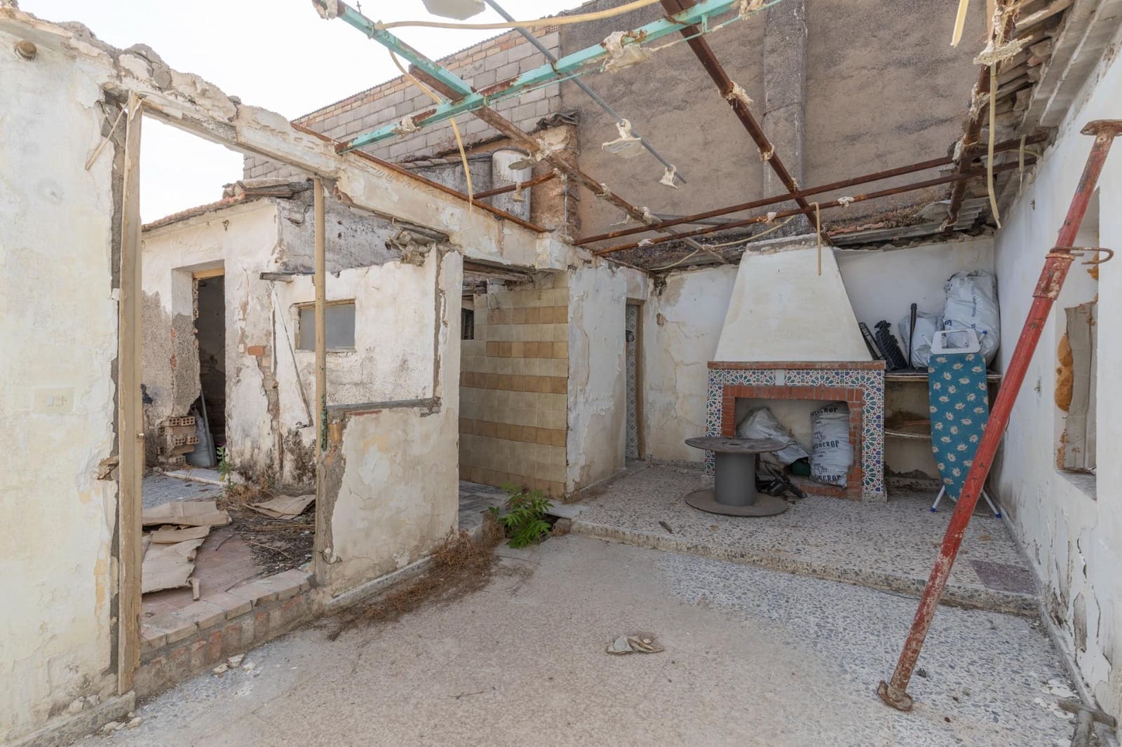 3 makuuhuone Maalaistalo myytävänä paikassa Atarfe mukana 
autotalli - 88 900 € (Ref: 9675014)