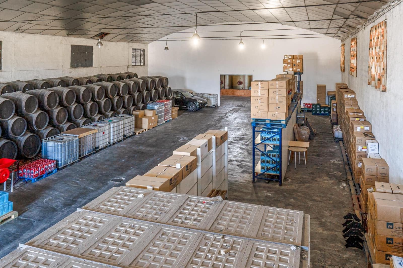 4 bedroom Business for sale in Alhendin with pool garage - € 990,000 (Ref: 9675016)