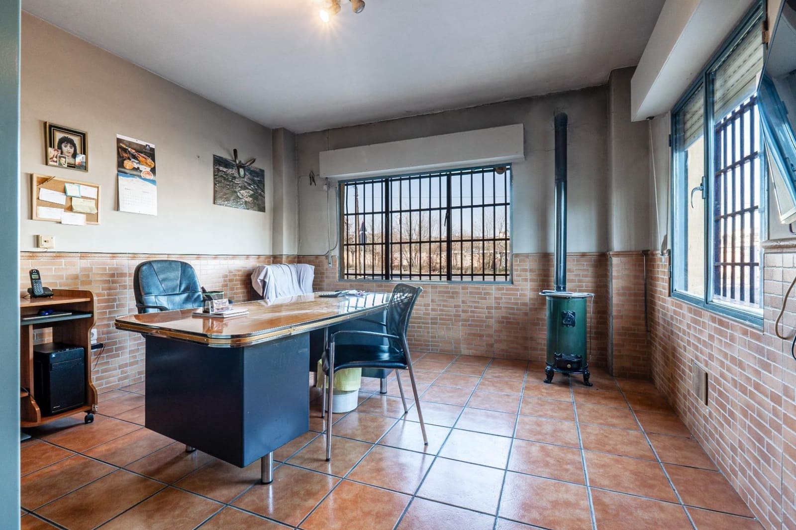 4 bedroom Business for sale in Alhendin with pool garage - € 990,000 (Ref: 9675016)