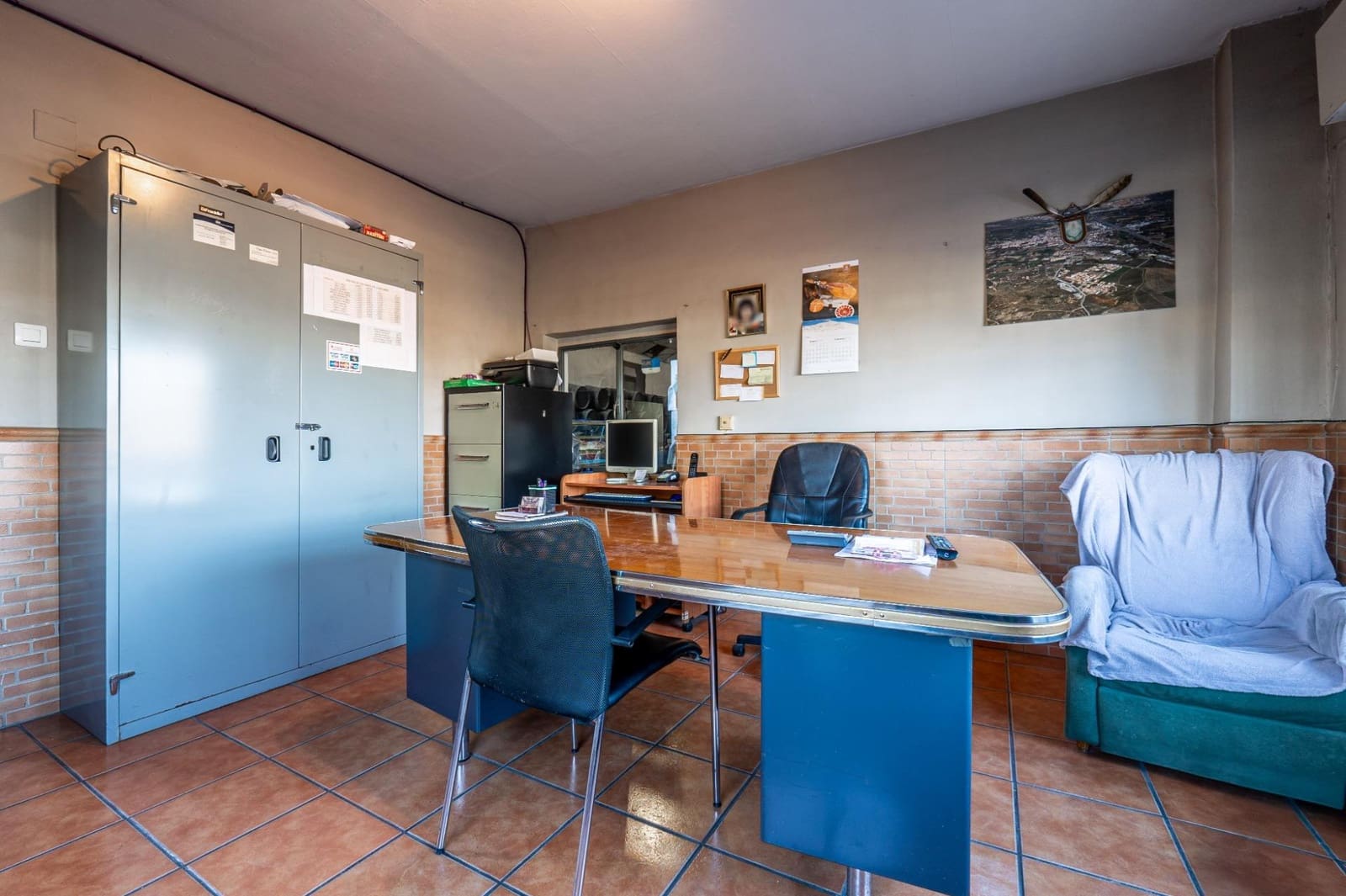 4 bedroom Business for sale in Alhendin with pool garage - € 990,000 (Ref: 9675016)