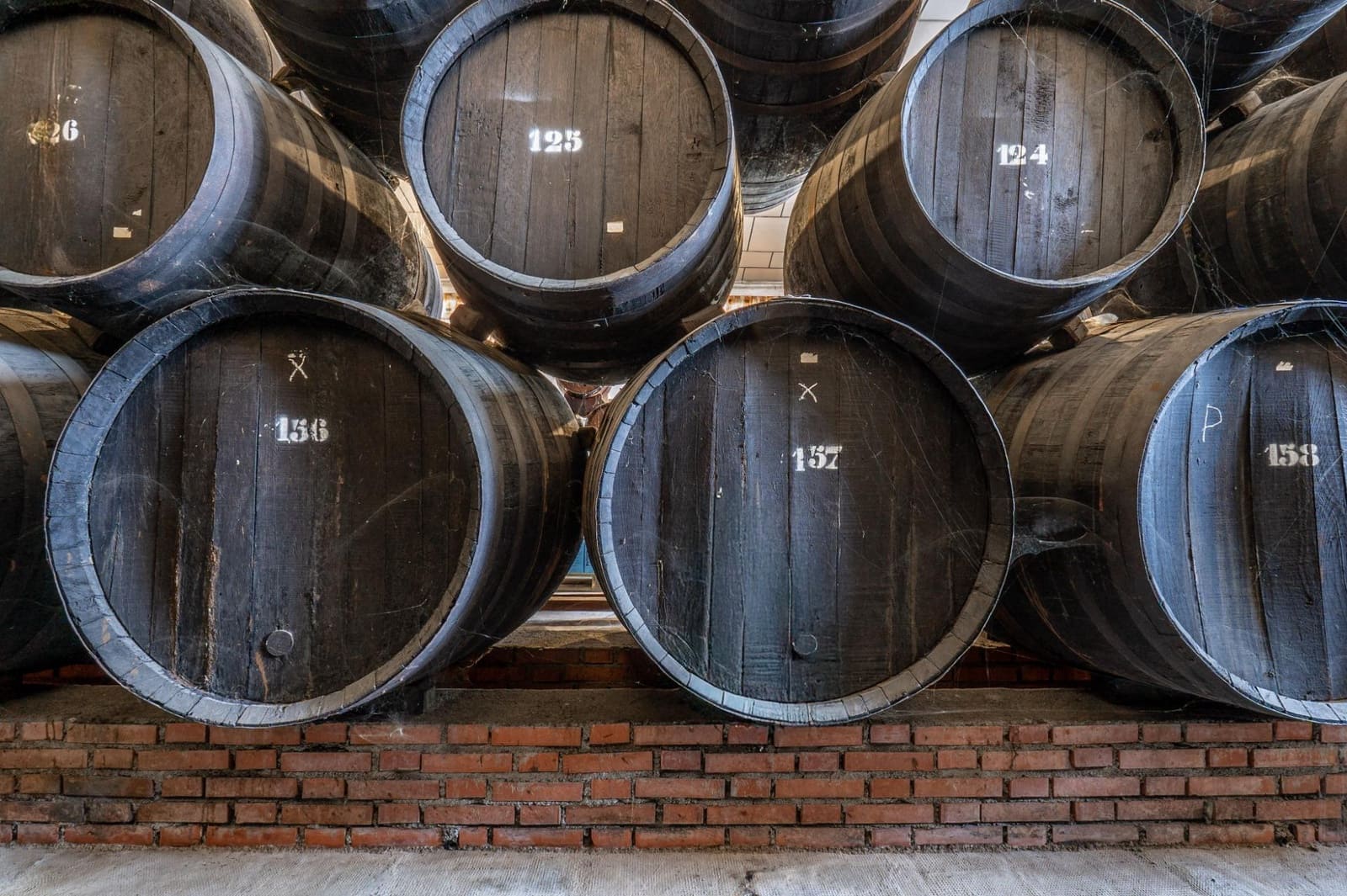 4 bedroom Business for sale in Alhendin with pool garage - € 990,000 (Ref: 9675016)