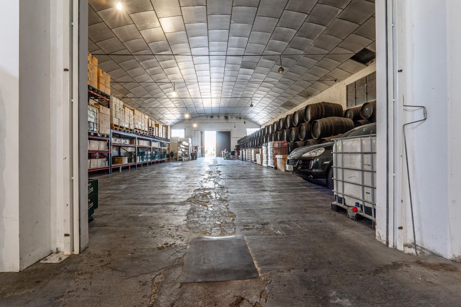 4 bedroom Business for sale in Alhendin with pool garage - € 990,000 (Ref: 9675016)