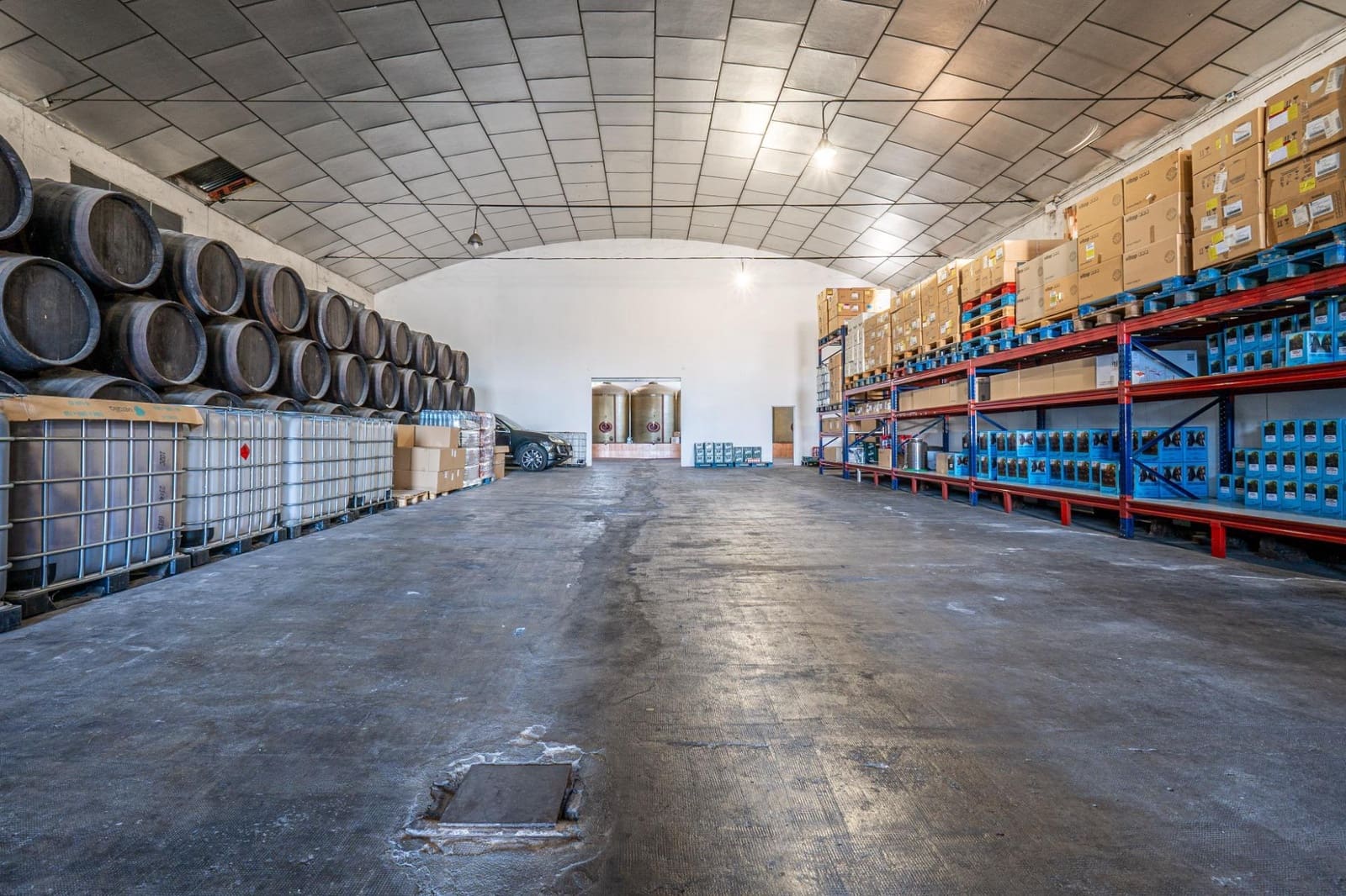 4 bedroom Business for sale in Alhendin with pool garage - € 990,000 (Ref: 9675016)