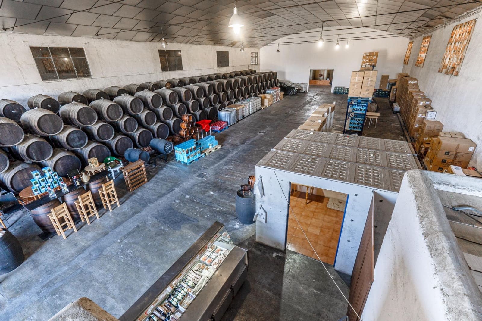 4 bedroom Business for sale in Alhendin with pool garage - € 990,000 (Ref: 9675016)