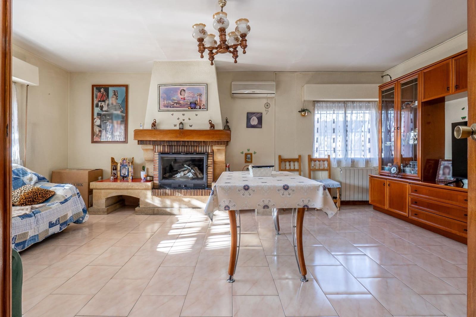 4 bedroom Business for sale in Alhendin with pool garage - € 990,000 (Ref: 9675016)