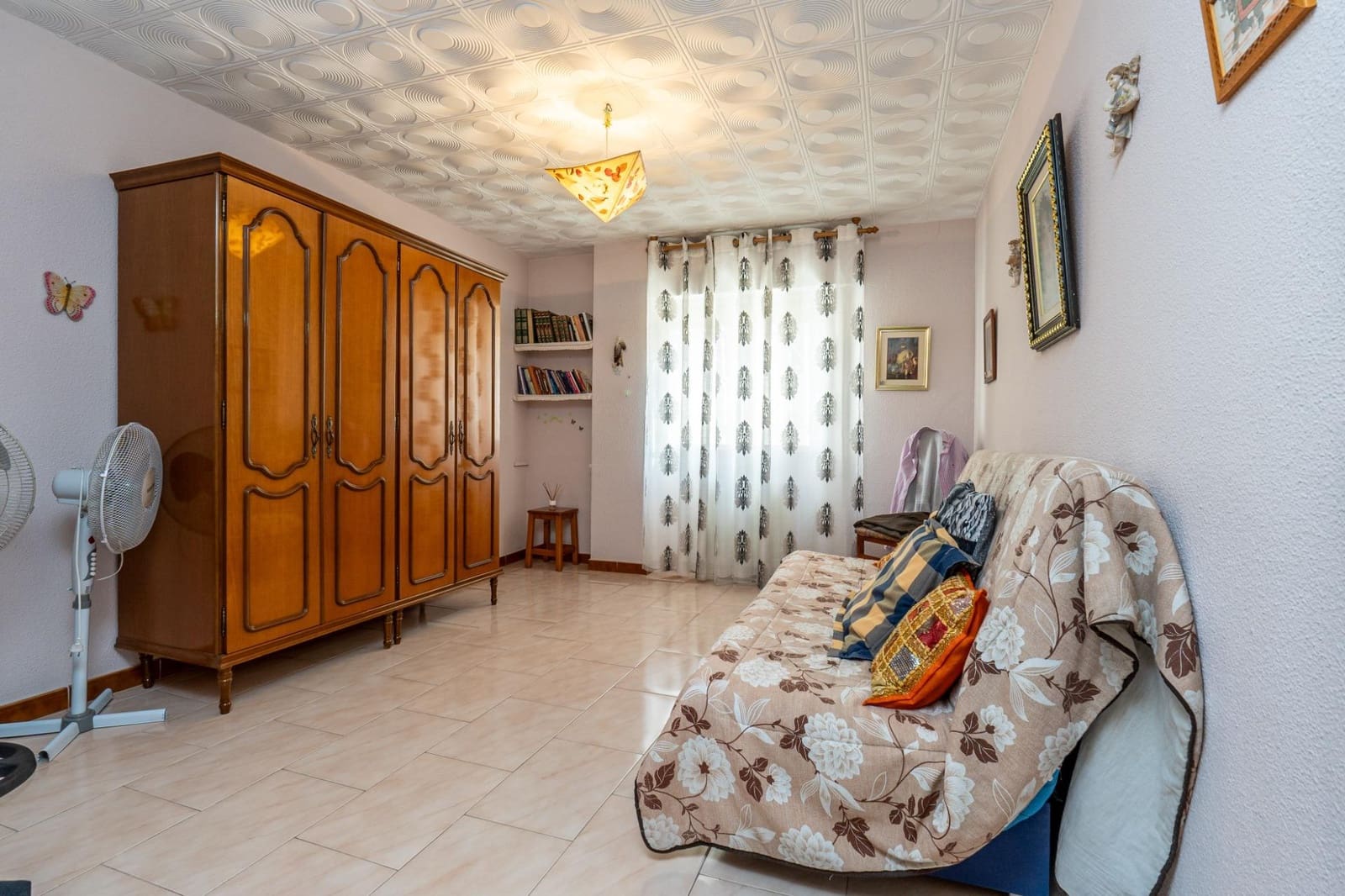 4 bedroom Business for sale in Alhendin with pool garage - € 990,000 (Ref: 9675016)