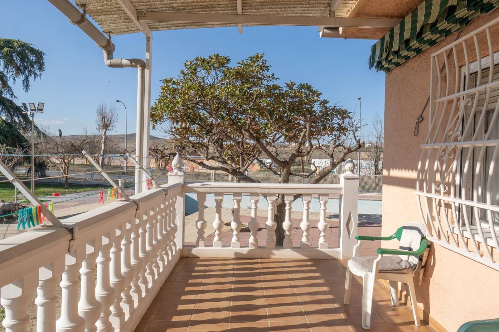 4 bedroom Business for sale in Alhendin with pool garage - € 990,000 (Ref: 9675016)