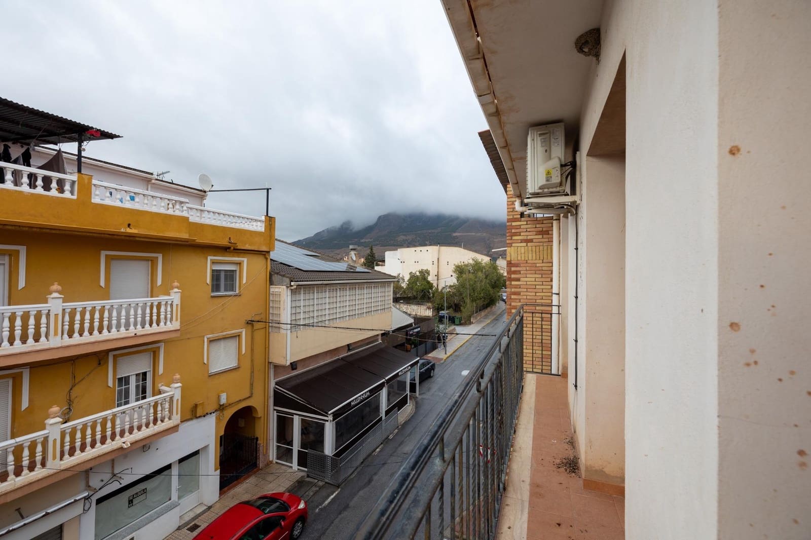Piso de 3 habitaciones en Zújar en venta - 62.500 € (Ref: 9675017)