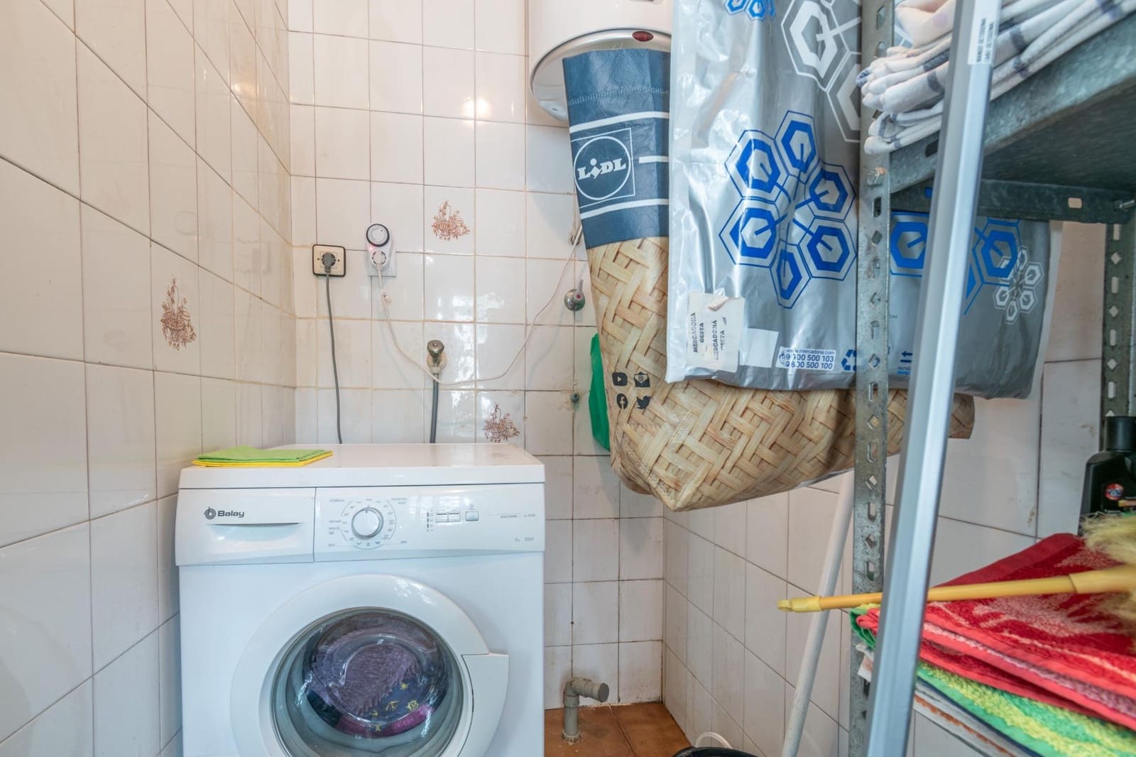 3 Zimmer Reihenhaus zu verkaufen in La Zubia mit Garage - 220.000 € (Ref: 9675018)