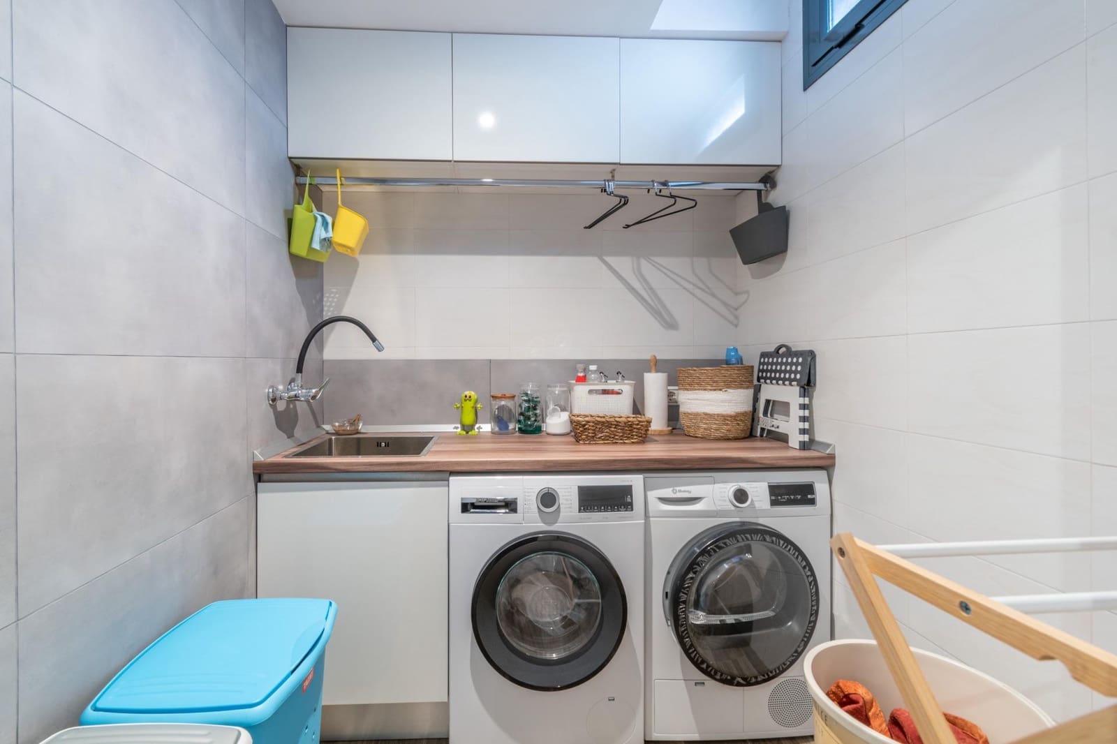 4 soverom Villa til salgs i Alhendin med svømmebasseng garasje - € 449 000 (Ref: 9675020)