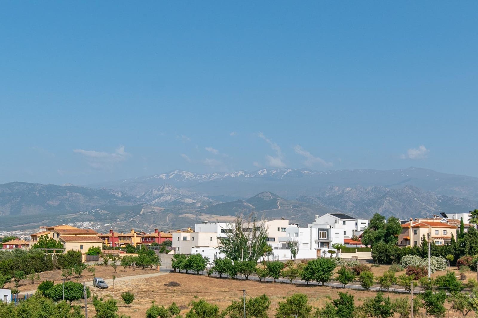 4 soverom Villa til salgs i Alhendin med svømmebasseng garasje - € 449 000 (Ref: 9675020)