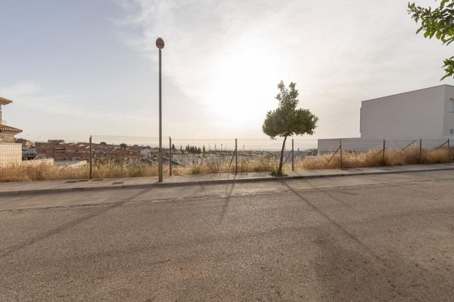 Terrain à Bâtir à vendre à Huétor Vega - 104 900 € (Ref: 9675022)