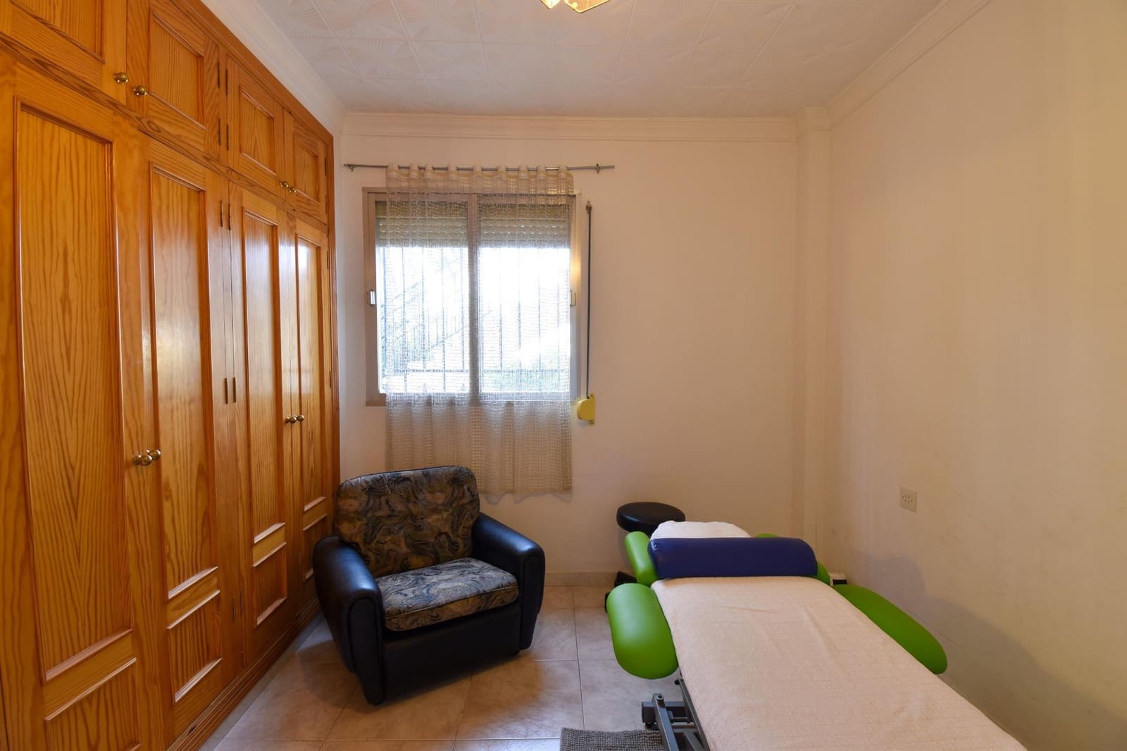 Chalet de 10 habitaciones en Padul en venta con piscina garaje - 320.000 € (Ref: 9675024)