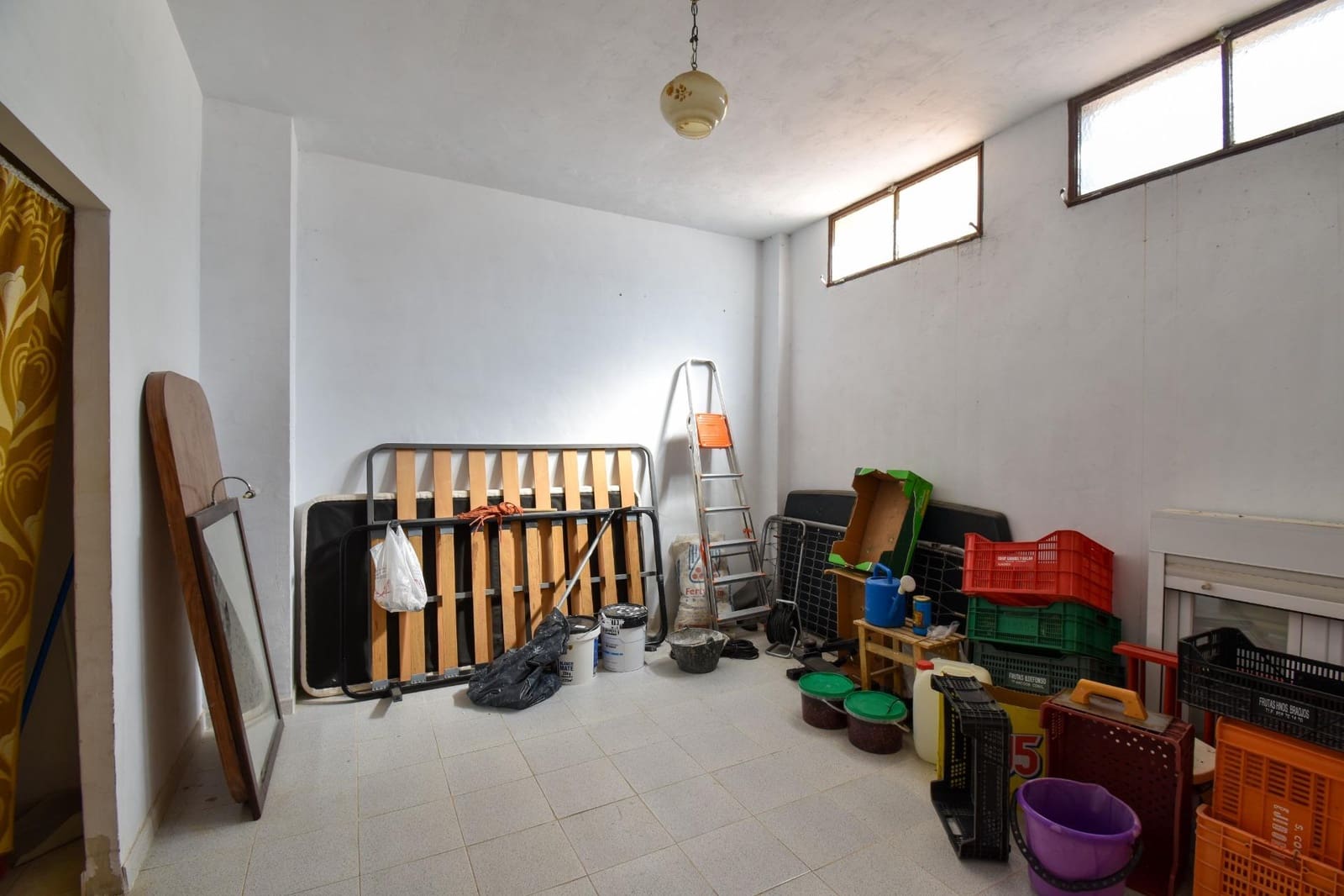 Chalet de 10 habitaciones en Padul en venta con piscina garaje - 320.000 € (Ref: 9675024)