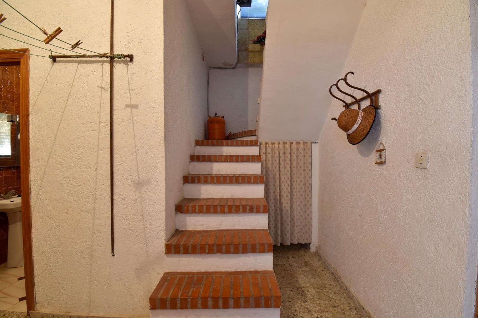 Chalet de 10 habitaciones en Padul en venta con piscina garaje - 320.000 € (Ref: 9675024)