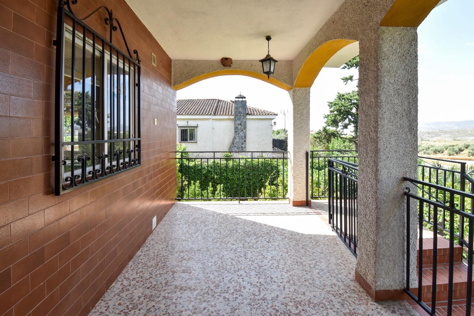 Chalet de 10 habitaciones en Padul en venta con piscina garaje - 320.000 € (Ref: 9675024)