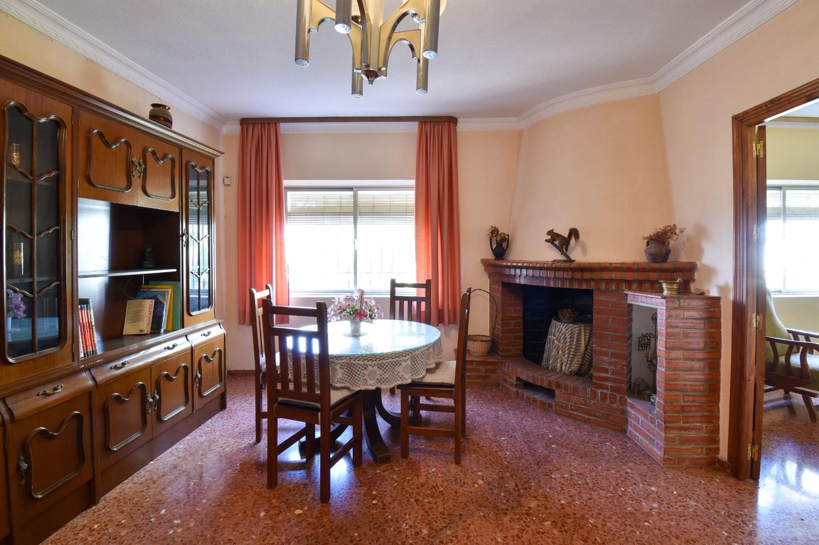 Chalet de 10 habitaciones en Padul en venta con piscina garaje - 320.000 € (Ref: 9675024)