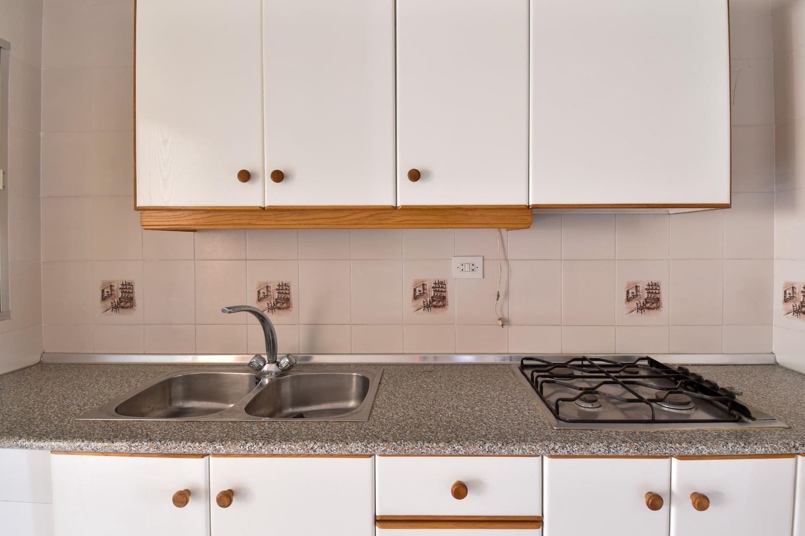 Chalet de 10 habitaciones en Padul en venta con piscina garaje - 320.000 € (Ref: 9675024)