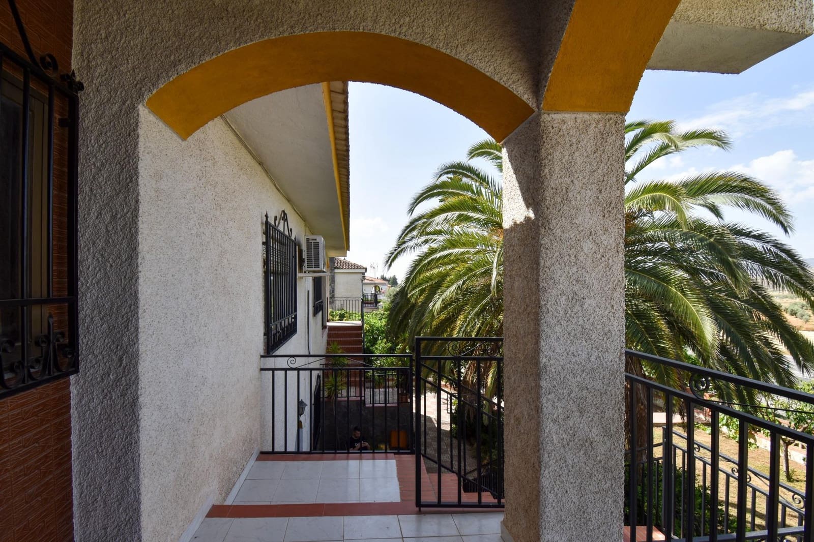 Chalet de 10 habitaciones en Padul en venta con piscina garaje - 320.000 € (Ref: 9675024)