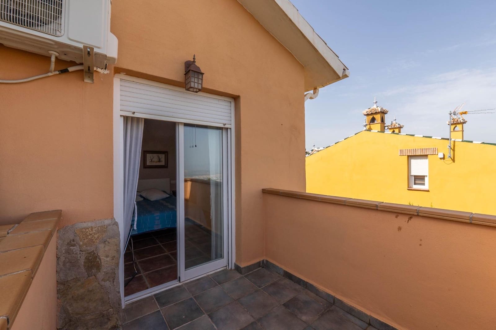 3 bedroom Villa for sale in La Zubia with pool garage - € 350,000 (Ref: 9675026)