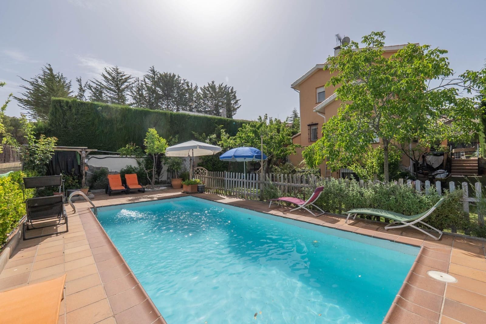 3 bedroom Villa for sale in La Zubia with pool garage - € 350,000 (Ref: 9675026)