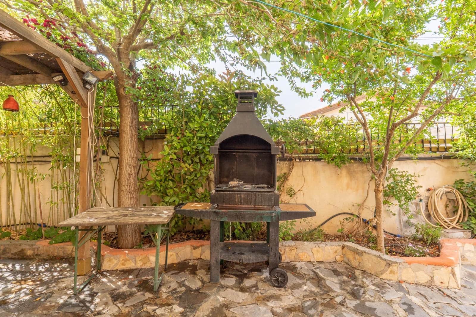 3 bedroom Villa for sale in La Zubia with pool garage - € 350,000 (Ref: 9675026)