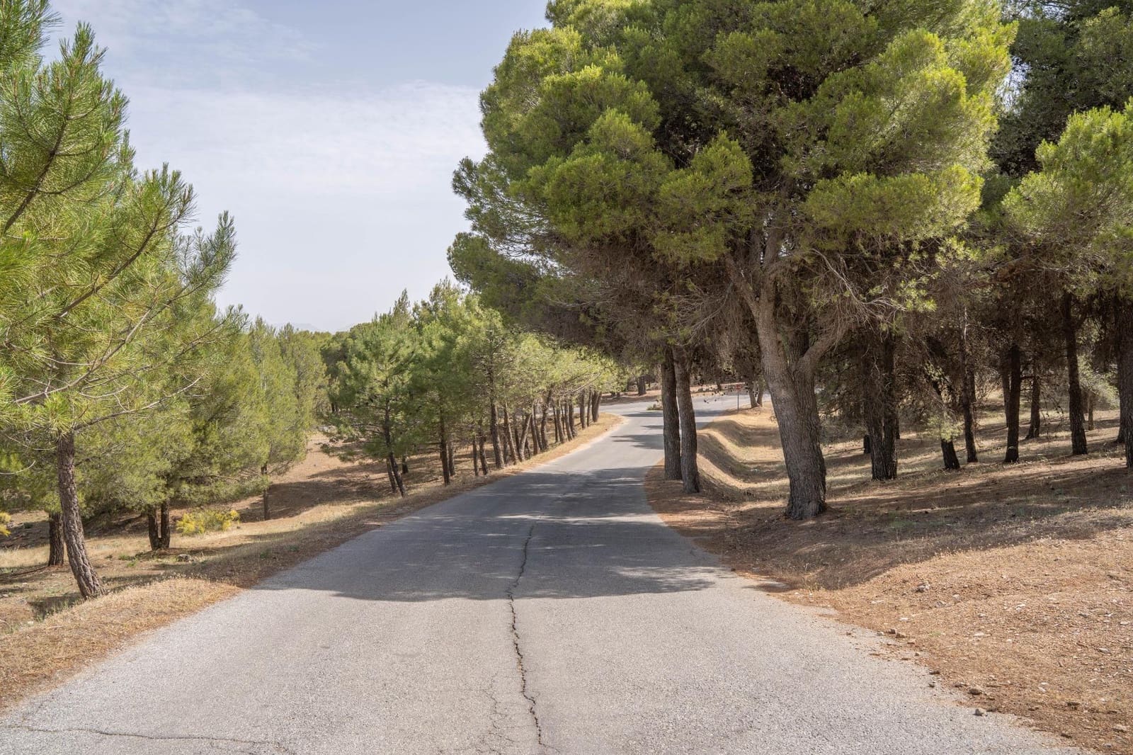 3 bedroom Villa for sale in La Zubia with pool garage - € 350,000 (Ref: 9675026)