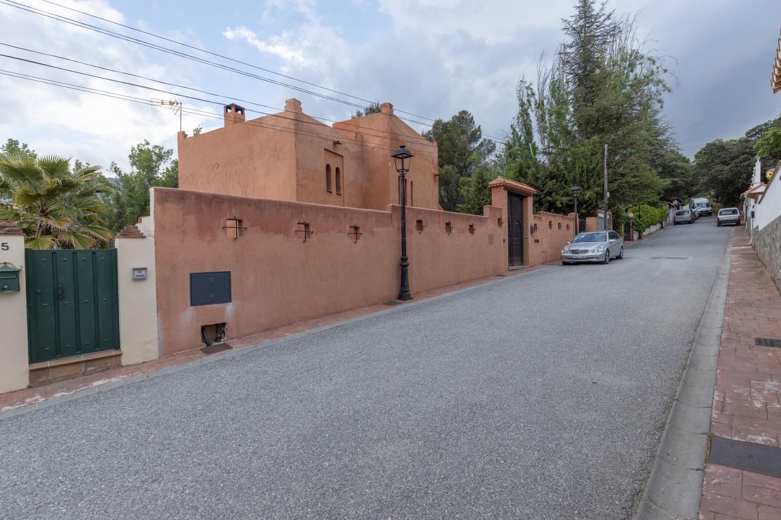 4 makuuhuone Maalaistalo myytävänä paikassa Alfacar mukana uima-altaan 
autotalli - 360 000 € (Ref: 9675029)