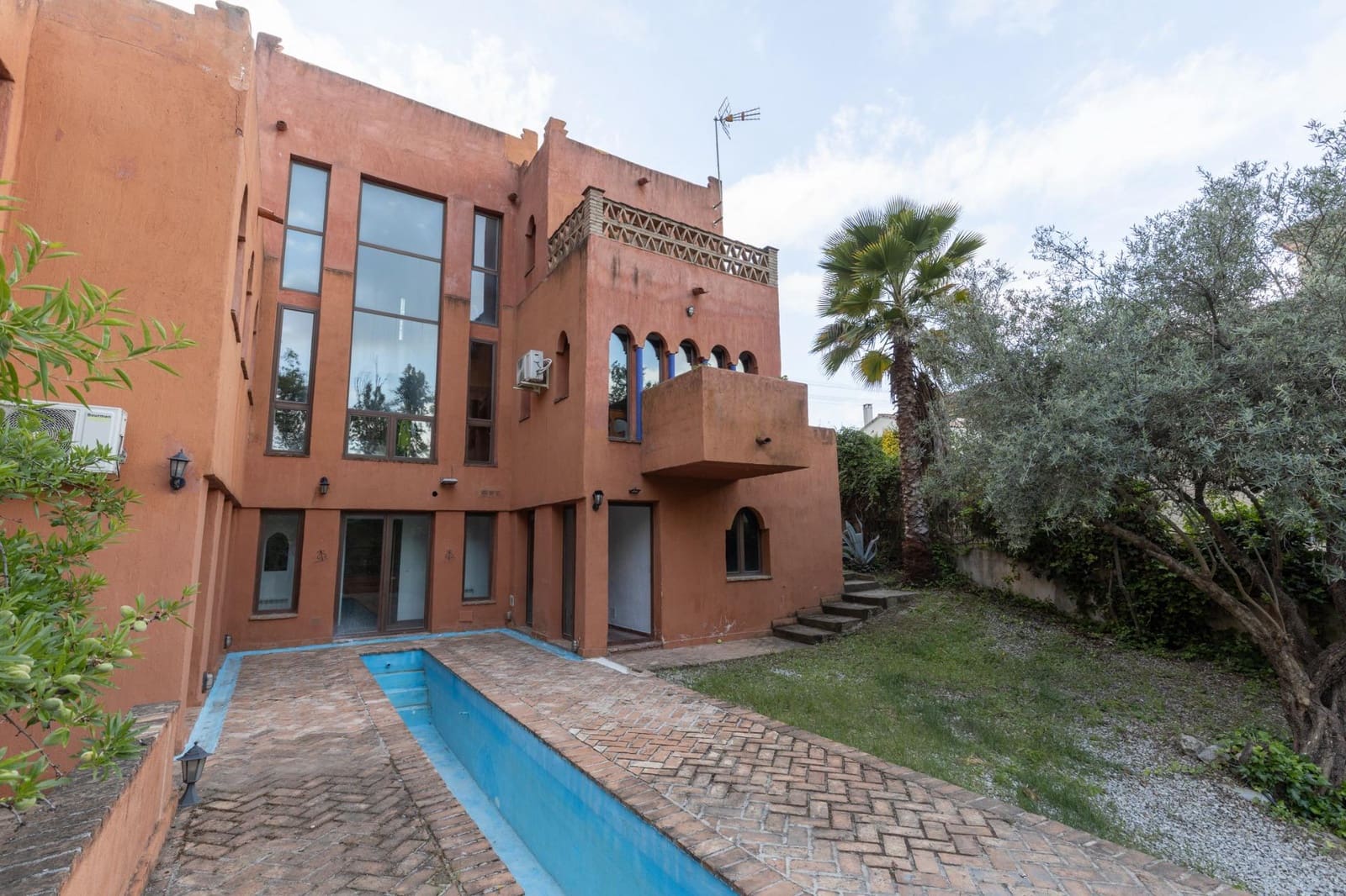 4 makuuhuone Maalaistalo myytävänä paikassa Alfacar mukana uima-altaan 
autotalli - 360 000 € (Ref: 9675029)