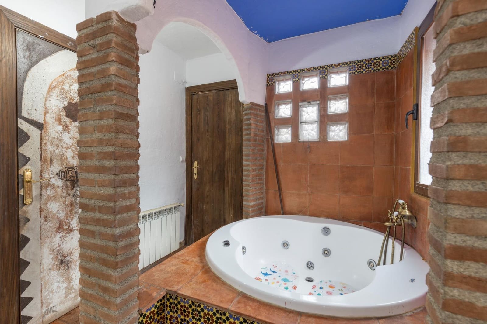 4 makuuhuone Maalaistalo myytävänä paikassa Alfacar mukana uima-altaan 
autotalli - 360 000 € (Ref: 9675029)