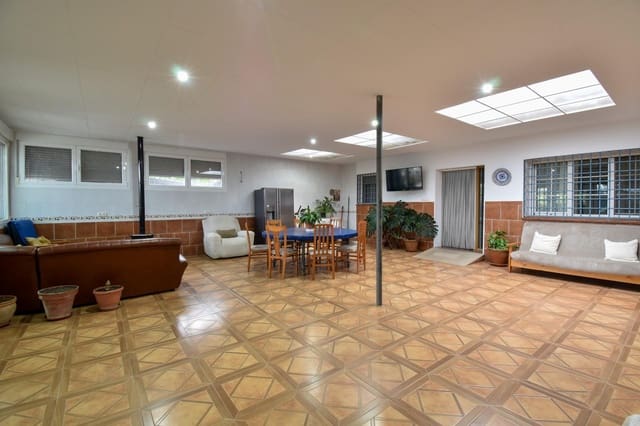 Finca/Casa Rural de 3 habitaciones en Padul en venta con garaje - 250.000 € (Ref: 9675030)