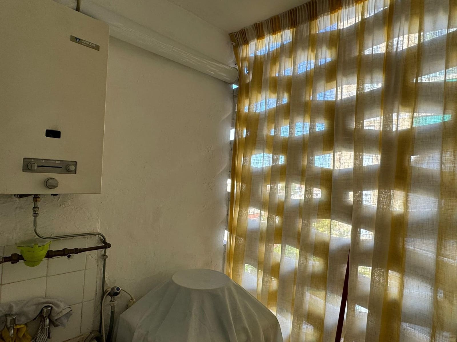 3 soveværelse Lejlighed til leje i Granada by - € 750 (Ref: 9675035)