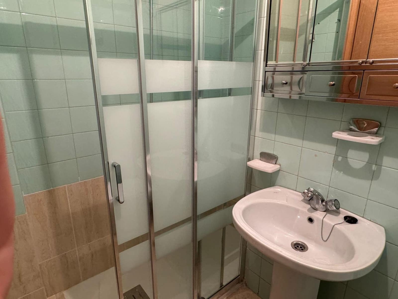 3 soveværelse Lejlighed til leje i Granada by - € 750 (Ref: 9675035)