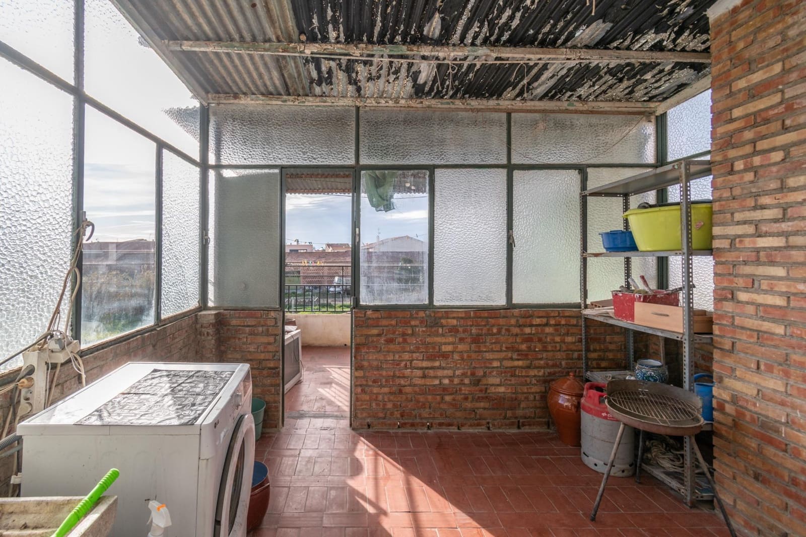 8 makuuhuone Huvila myytävänä paikassa Ambroz - 290 000 € (Ref: 9675039)