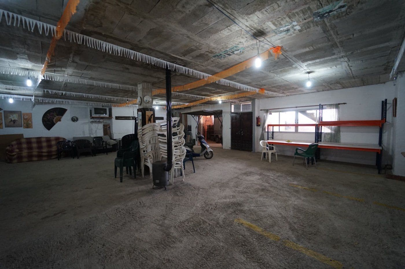 Apartamento de 18 habitaciones en Vélez-Málaga en venta - 500.000 € (Ref: 9675042)