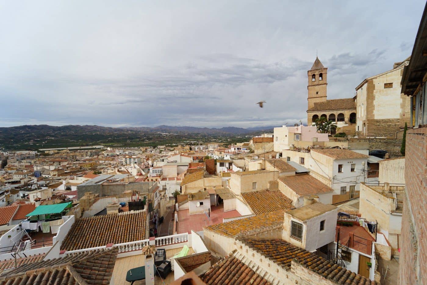 Apartamento de 18 habitaciones en Vélez-Málaga en venta - 500.000 € (Ref: 9675042)