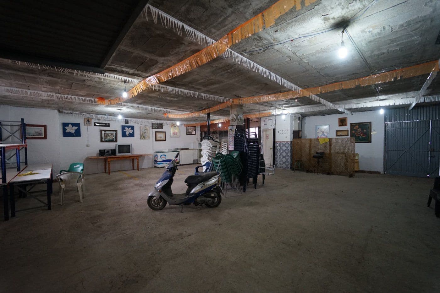 Apartamento de 18 habitaciones en Vélez-Málaga en venta - 500.000 € (Ref: 9675042)