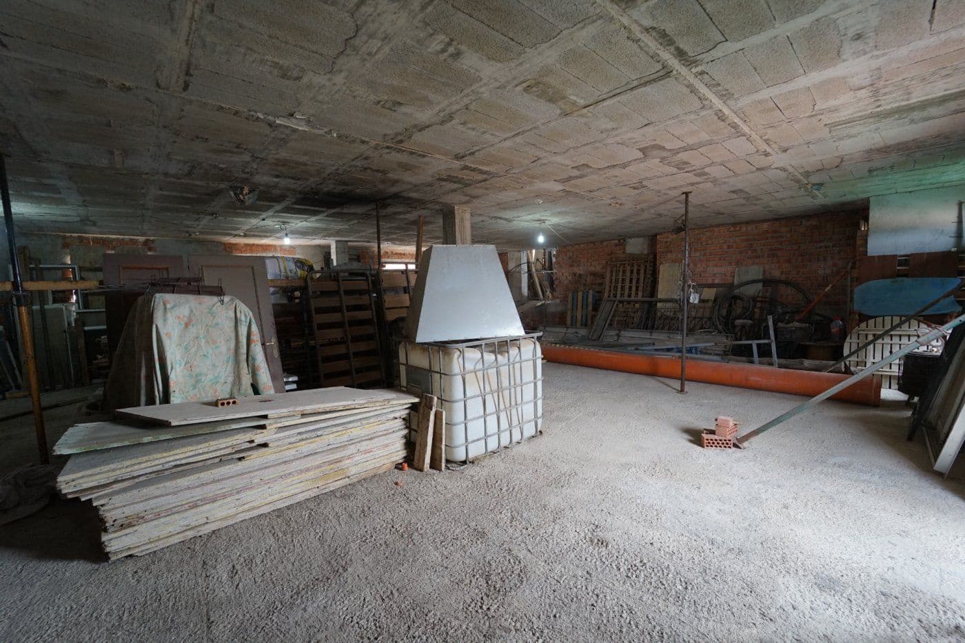 Apartamento de 18 habitaciones en Vélez-Málaga en venta - 500.000 € (Ref: 9675042)