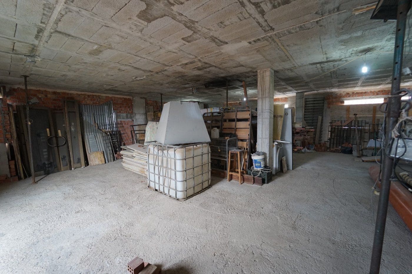 Apartamento de 18 habitaciones en Vélez-Málaga en venta - 500.000 € (Ref: 9675042)