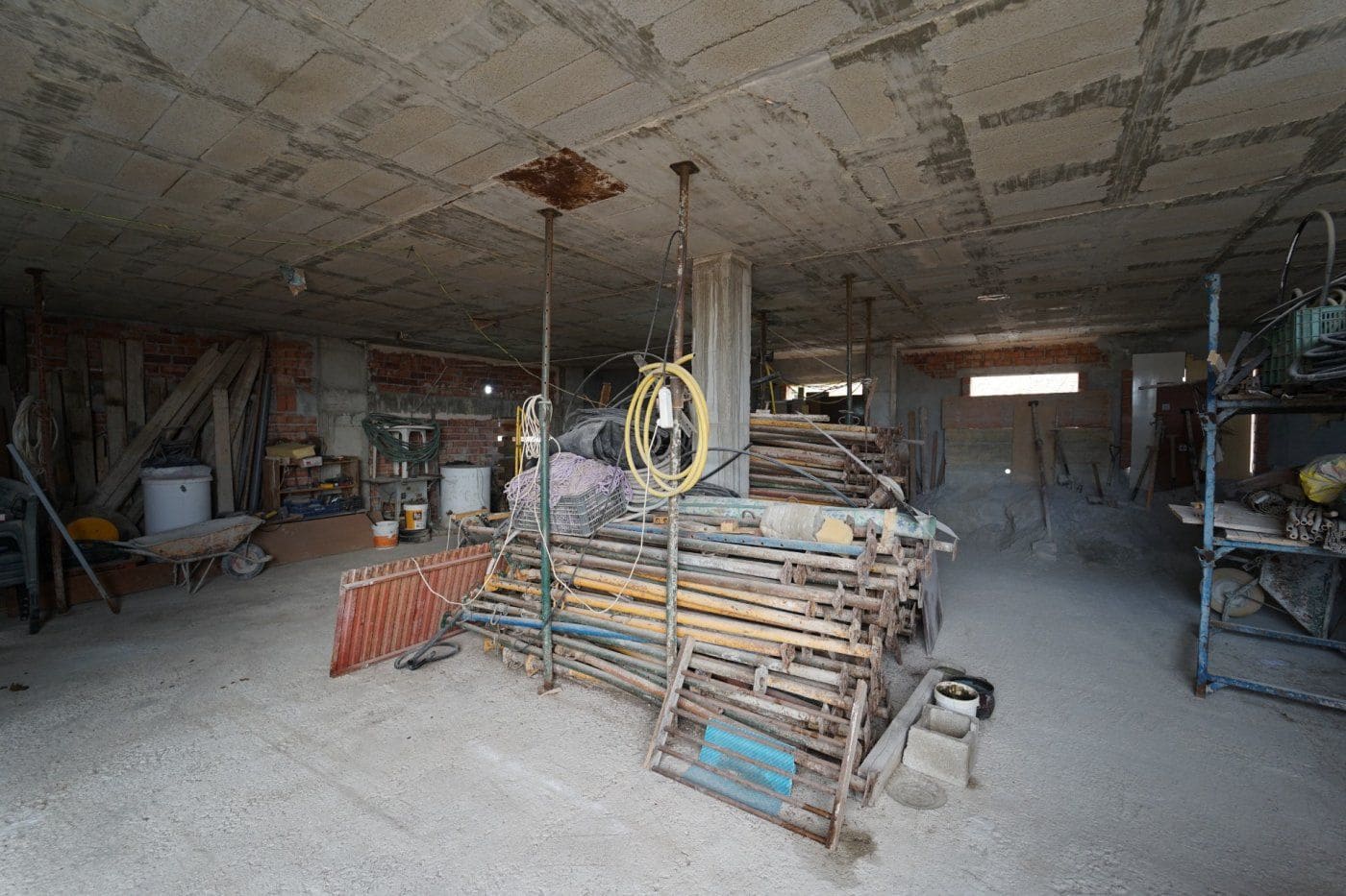 Apartamento de 18 habitaciones en Vélez-Málaga en venta - 500.000 € (Ref: 9675042)